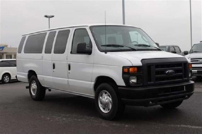 2010 ford econoline wagon xl in columbus, oh