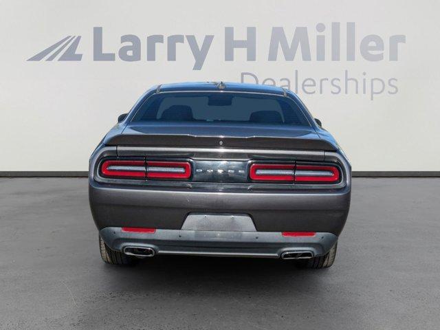 2017 dodge challenger gt