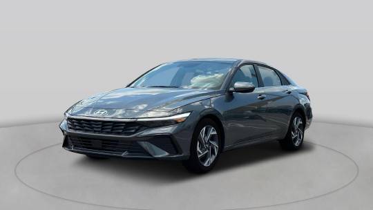 2024 Hyundai Elantra
