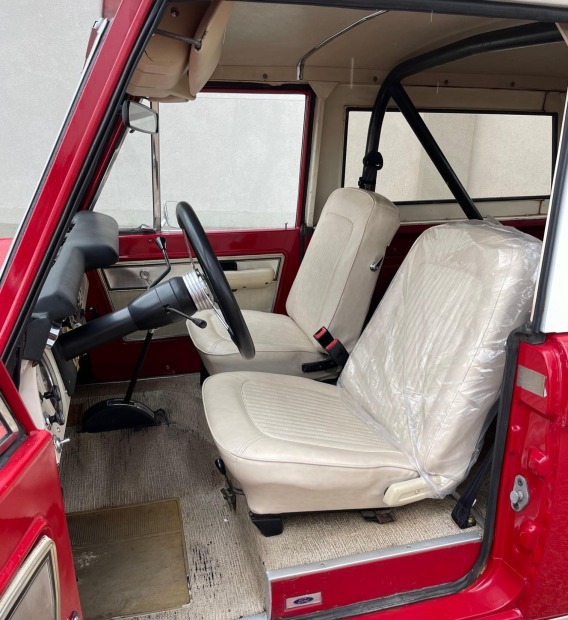 1969 ford bronco sport 3-speed