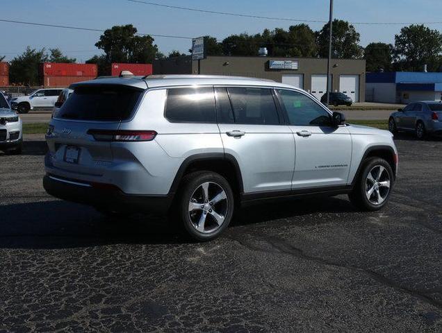2022 jeep grand cherokee l limited