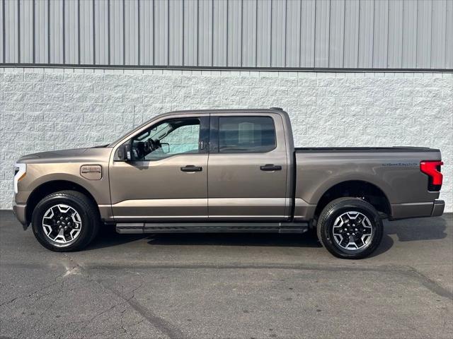 2023 ford f-150 lightning xlt