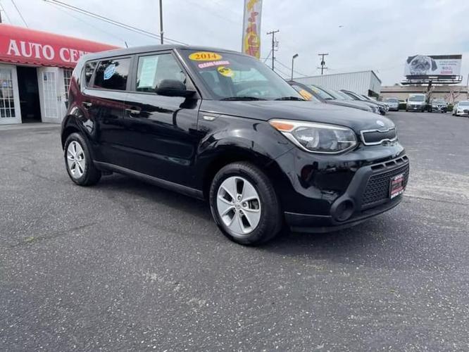 2014 kia soul base 4dr hatchback in fresno, california