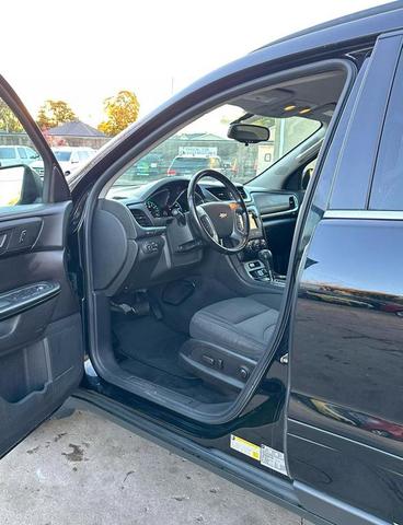 2017 chevrolet traverse 1lt