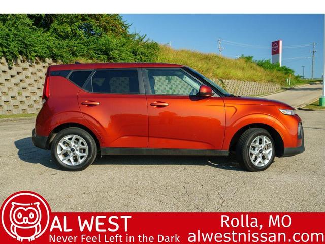 2021 kia soul s