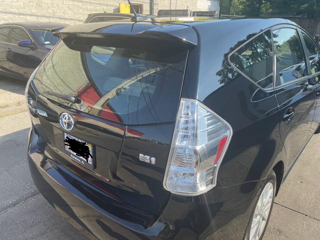 2012 toyota prius v three