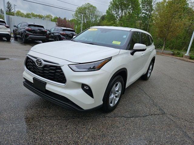 2021 toyota highlander le in auburn, massachusetts
