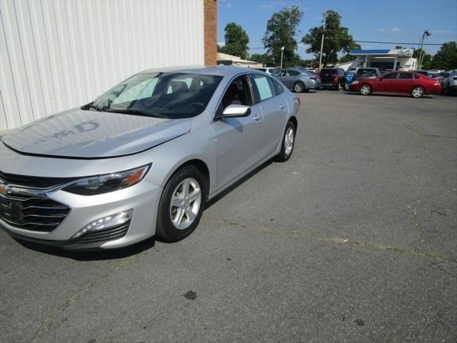 2022 chevrolet malibu fwd lt
