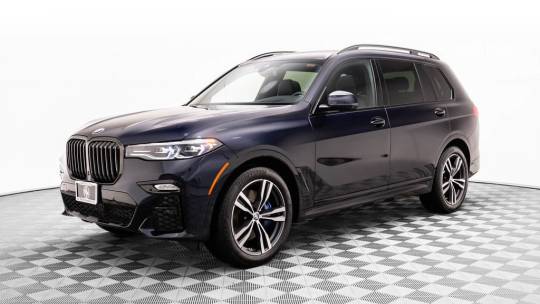 2022 BMW X7