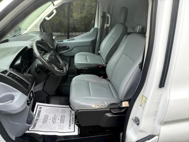 2019 ford transit-150 base
