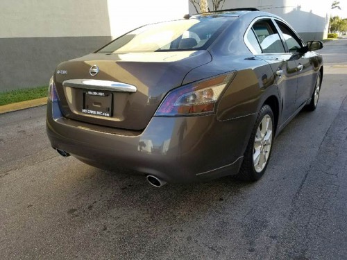 2013 nissan maxima sv in florida