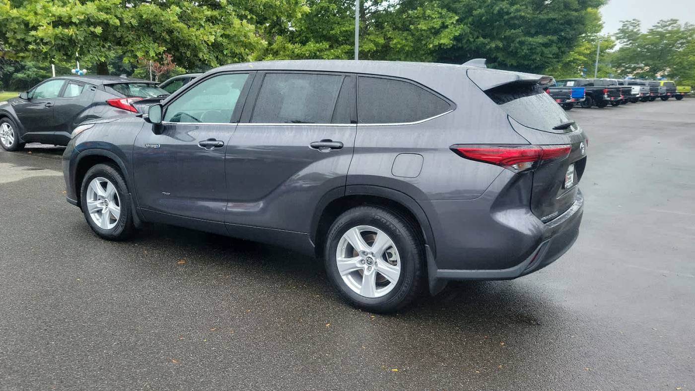 2021 toyota highlander hybrid le