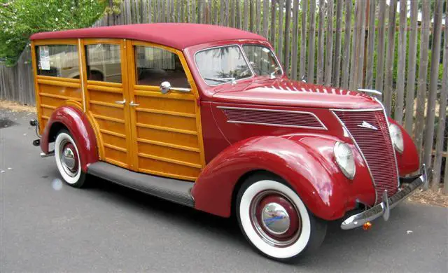 ford 1937 woodie, the nicest maple you will ever see, 8 coats marine varnish