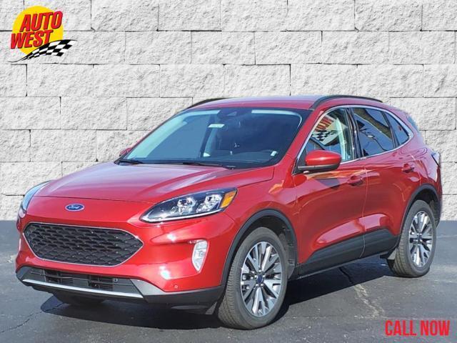 2022 ford escape titanium
