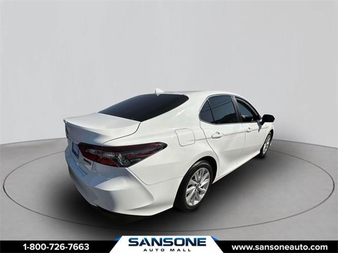 used 2022 toyota camry le