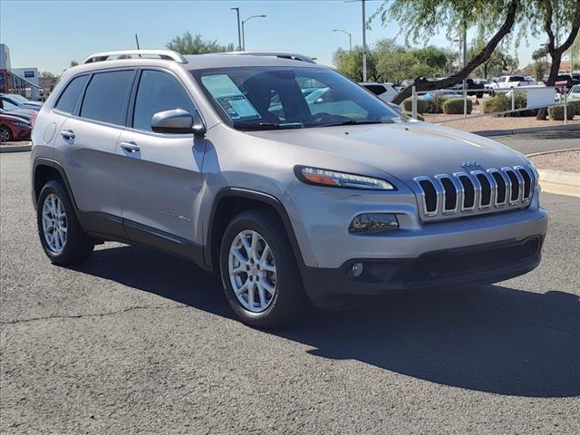 2017 jeep cherokee latitude