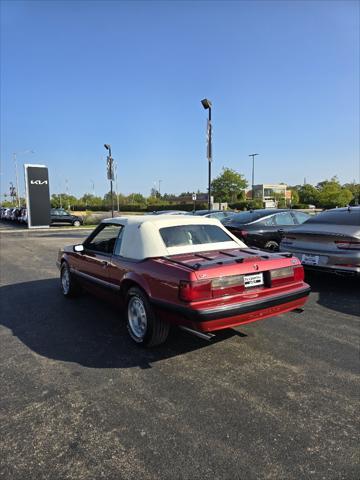 1990 ford mustang lx