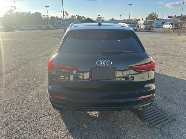 2021 audi q3 45 s line premium