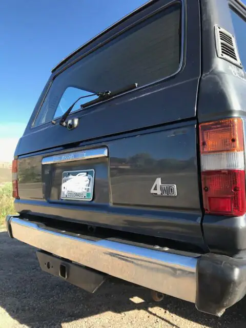 1989 toyota landcruiser fj62 low 185k miles, rare original, un-modified, clean