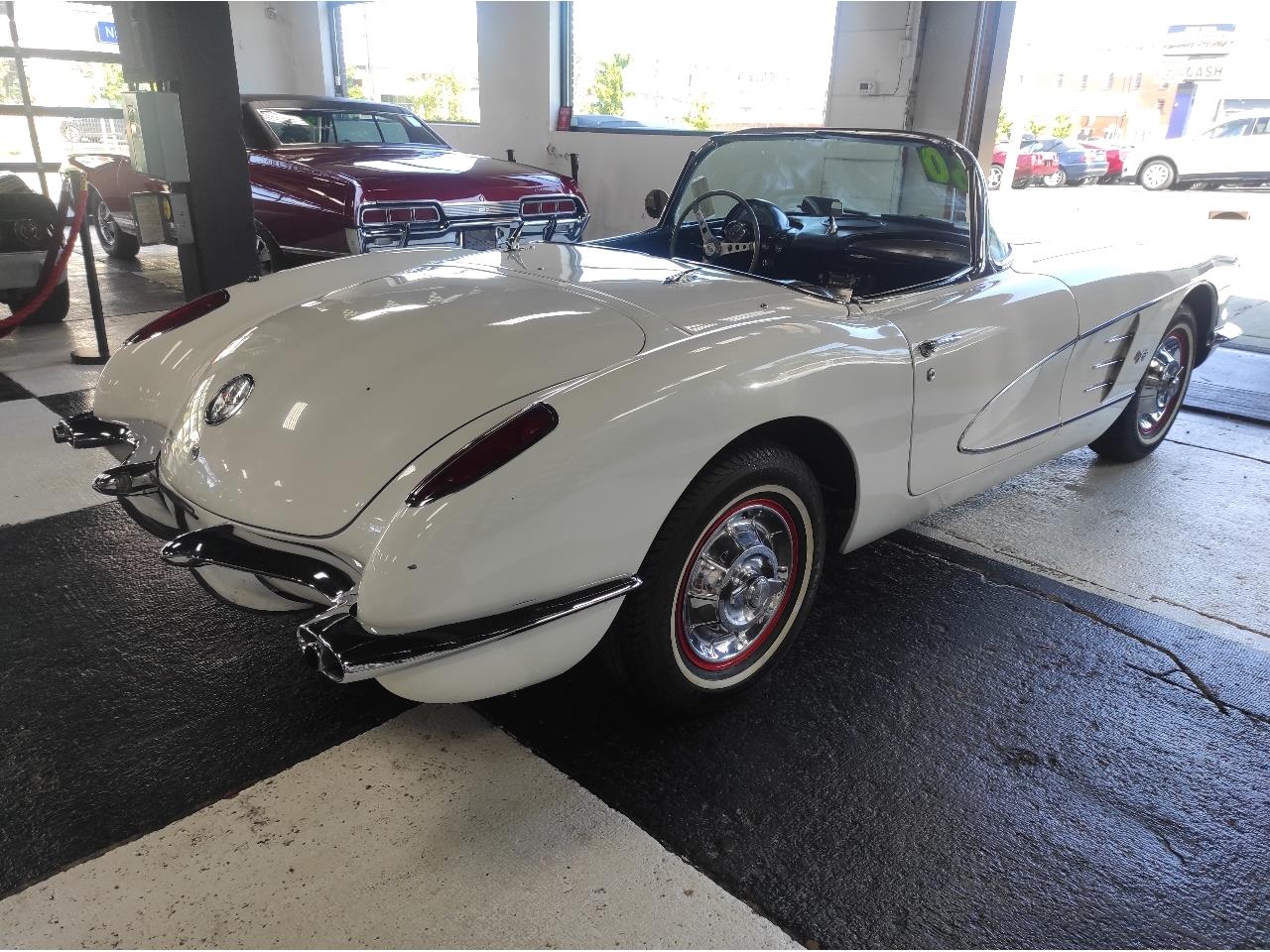 1960 chevrolet corvette