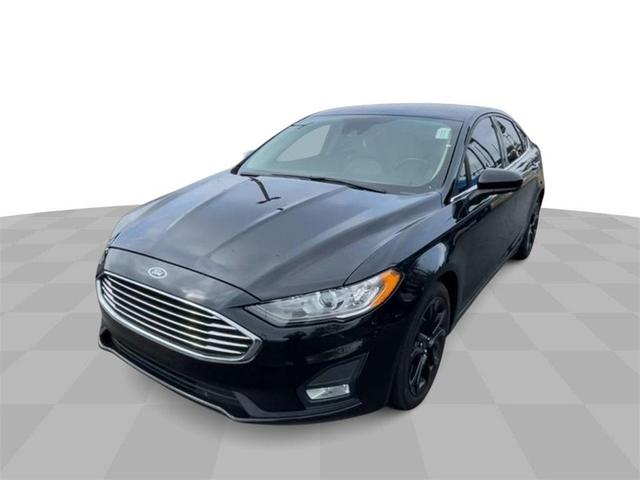 2019 ford fusion se