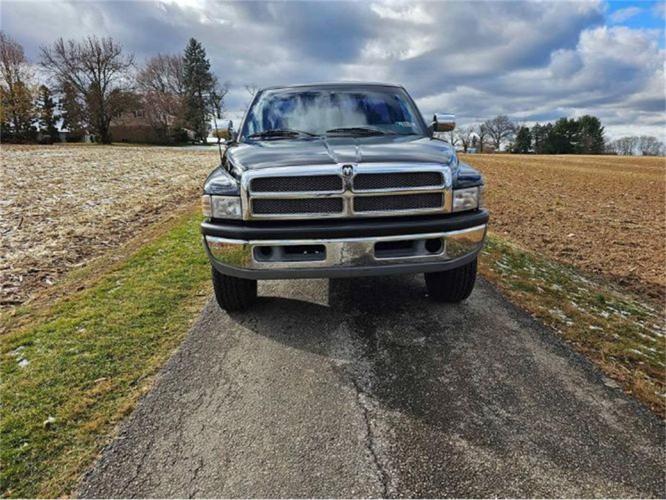 1995 dodge ram in cadillac, michigan