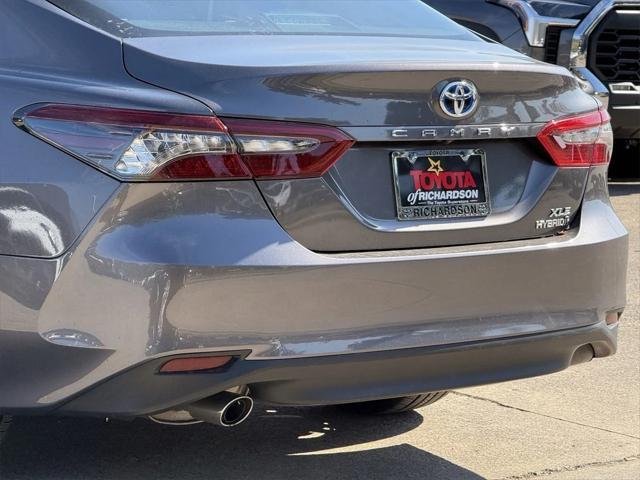 2023 toyota camry hybrid xle