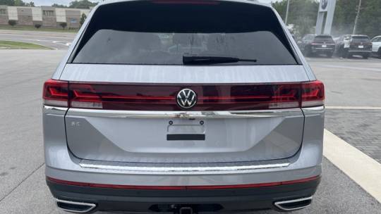 2024 Volkswagen Atlas se w/ technology