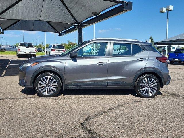 2023 nissan kicks sv
