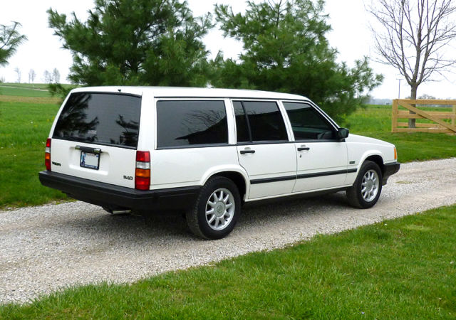 1993 volvo 940 wagon - 91k survivor - loaded
