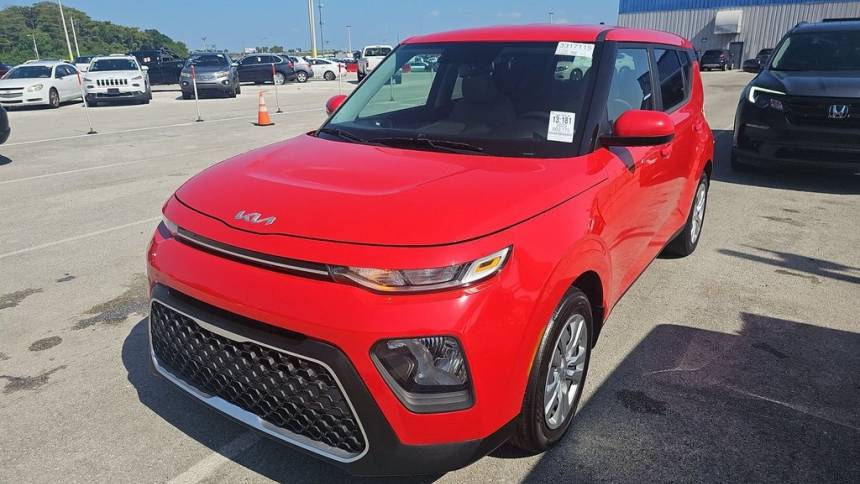 2022 kia soul lx