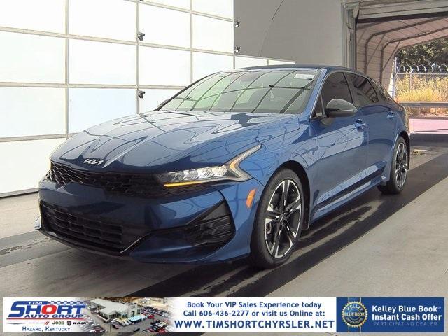 2022 kia k5 gt-line