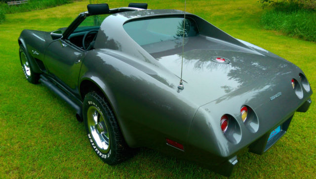 beautiful t-top 1976 corvette stingray freshly rebuilt & restored perfect paint!