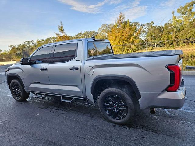 2022 toyota tundra sr5
