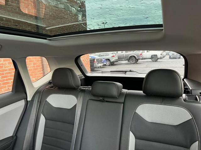 2024 volkswagen taos 1.5t sel