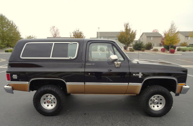 rare 1988 chevrolet k5 blazer. silverado package. 4x4. low mileage. original