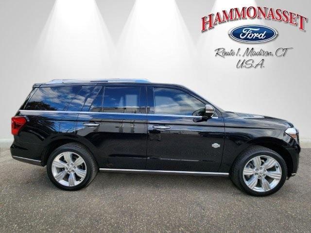 2023 ford expedition king ranch