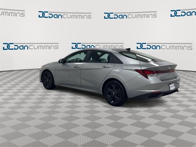 2021 hyundai elantra sel