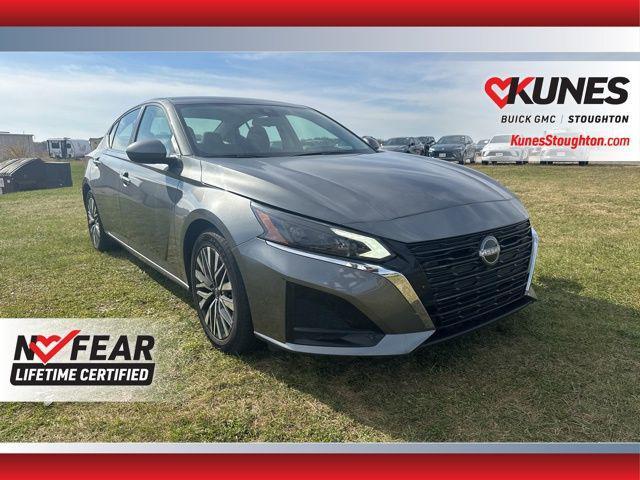 2023 nissan altima 2.5 sv