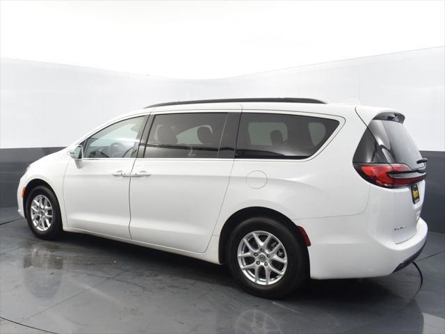 2022 chrysler pacifica touring l