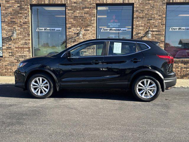 2018 nissan rogue sport s