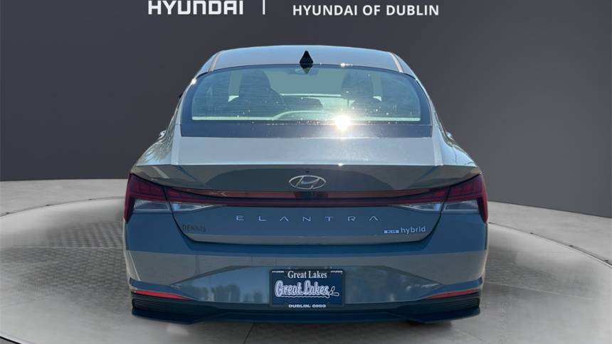 2022 hyundai elantra hybrid blue