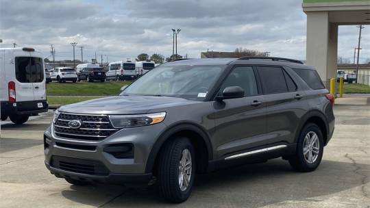new 2024 ford explorer xlt rwd