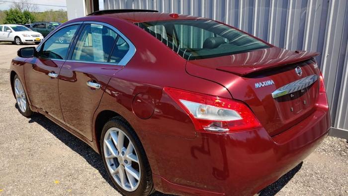 used 2009 nissan maxima s la crescent, mn 55947 for sale in dresbach, minnesota