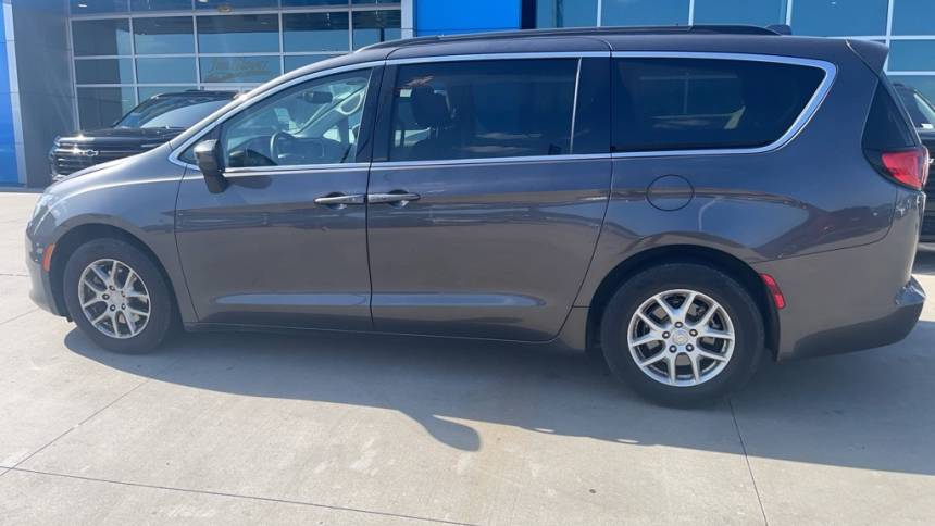 2020 chrysler voyager lxi