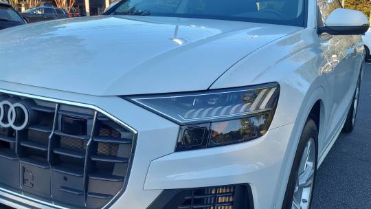 2023 Audi Q8 55 premium plus