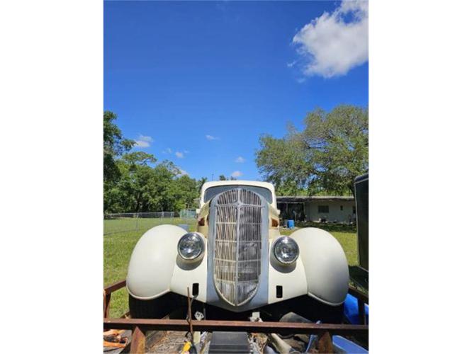 1936 chrysler coupe in cadillac, michigan