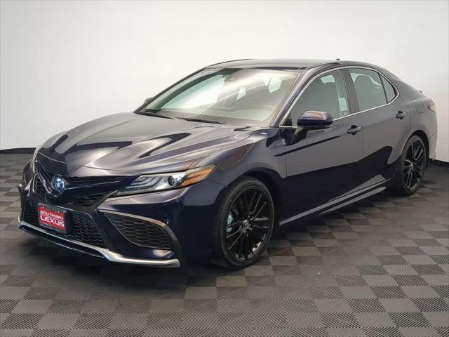 2022 toyota camry xse