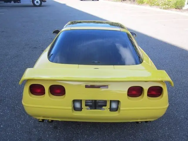 1991 chevrolet corvette hatchback