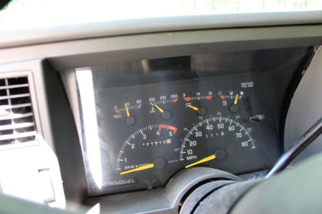 1994 silverado pickup 1/2 ton 1500 chevrolet truck 4x4